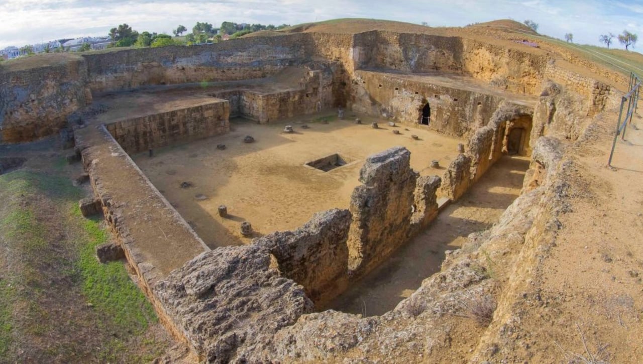 A 30 minutos de Sevilla: Carmona, la ciudad romana con secretos arqueológicos y vistas espectaculares