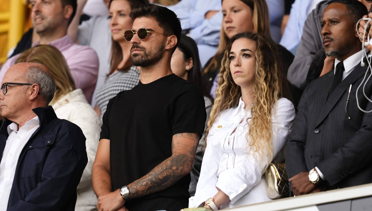 Escándalo por la portada que relaciona a Rúben Neves con la viuda de Diogo Jota