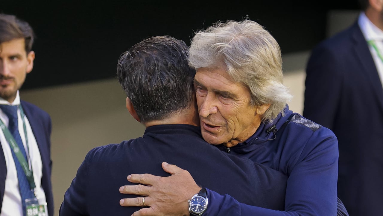 Pellegrini se queja del penalti y habla de la lesión de Bakambu