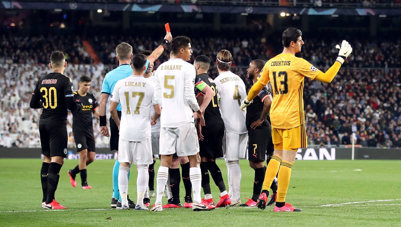 Manchester City - Real Madrid | El árbitro que nadie quería: "Es un desastre"