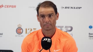 Rafa Nadal siembra la duda en Málaga
