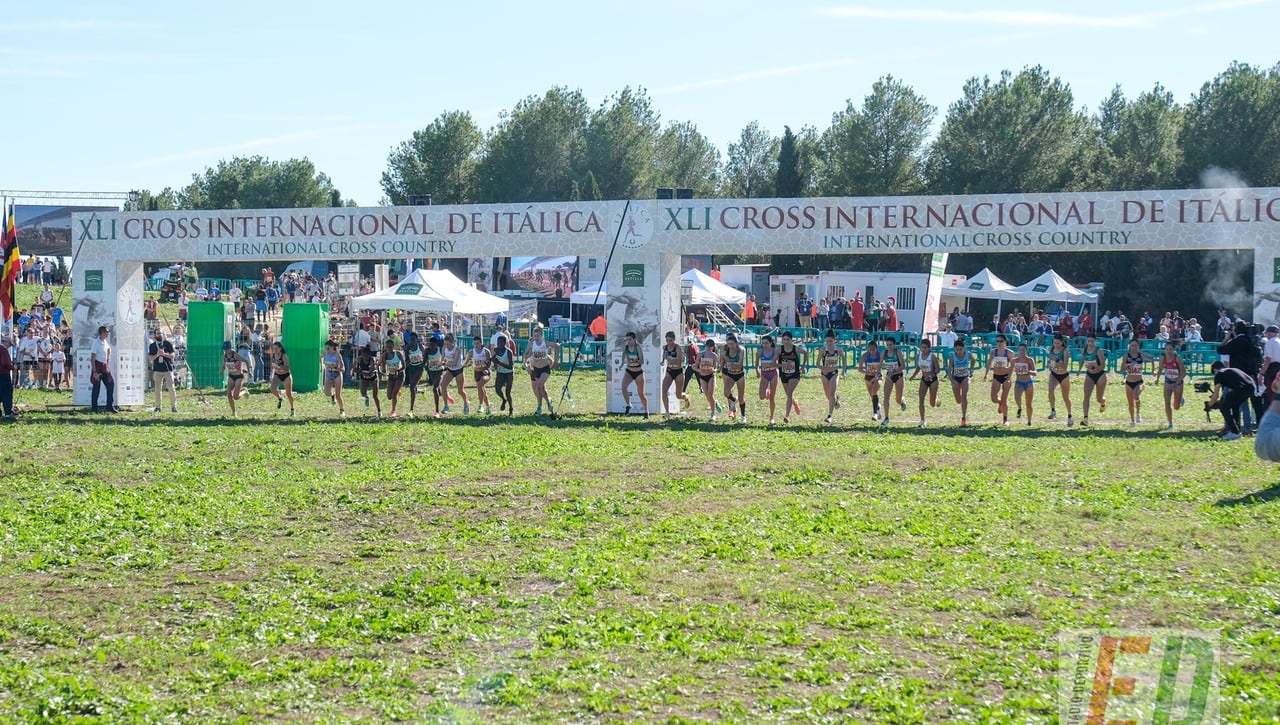 Visita nuestra galería del Cross de Itálica 2023