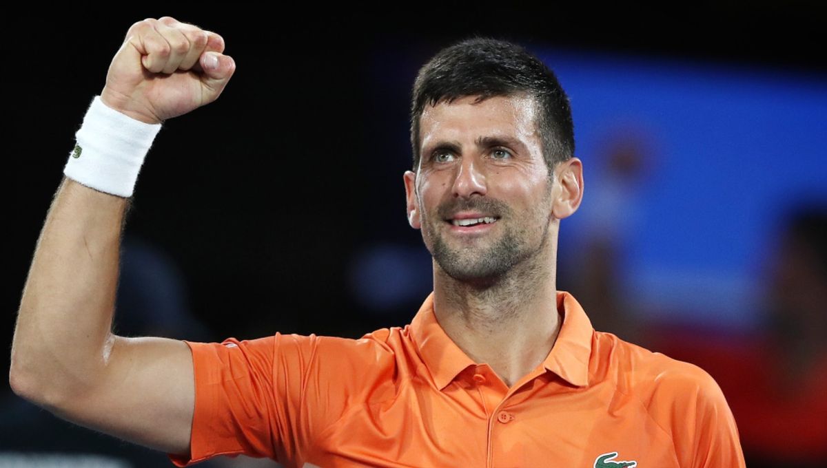Djokovic vence a Carballés en Australia