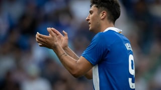 Sonoro portazo de Véliz 