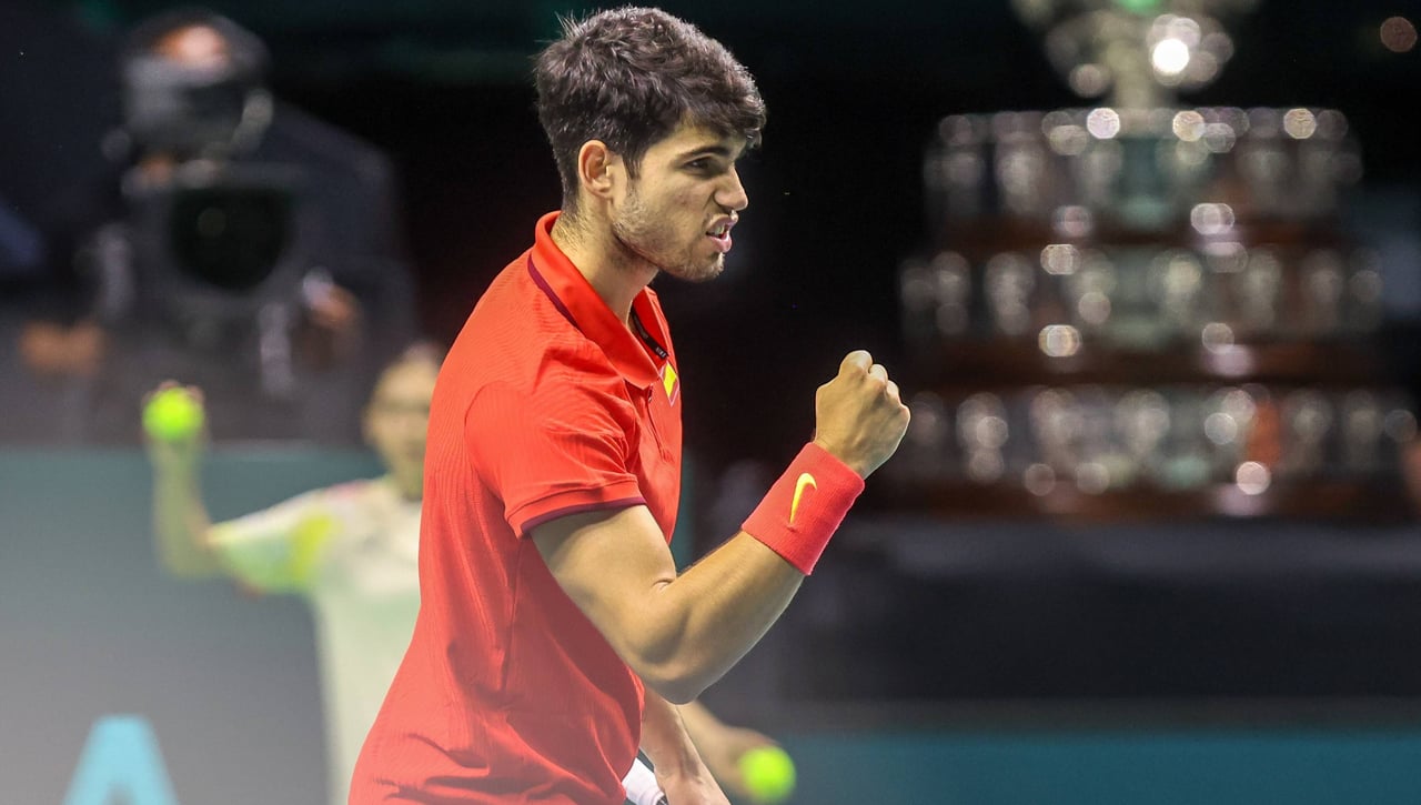 Carlos Alcaraz volverá a pelear por la Copa Davis: lista completa de España para la final en Bolonia