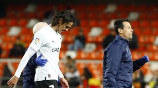 El drama del Valencia: ¿Cuándo puede volver Cavani?