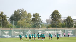 Altimira aparece antes de Elche en una sesión presenciada por Guardado