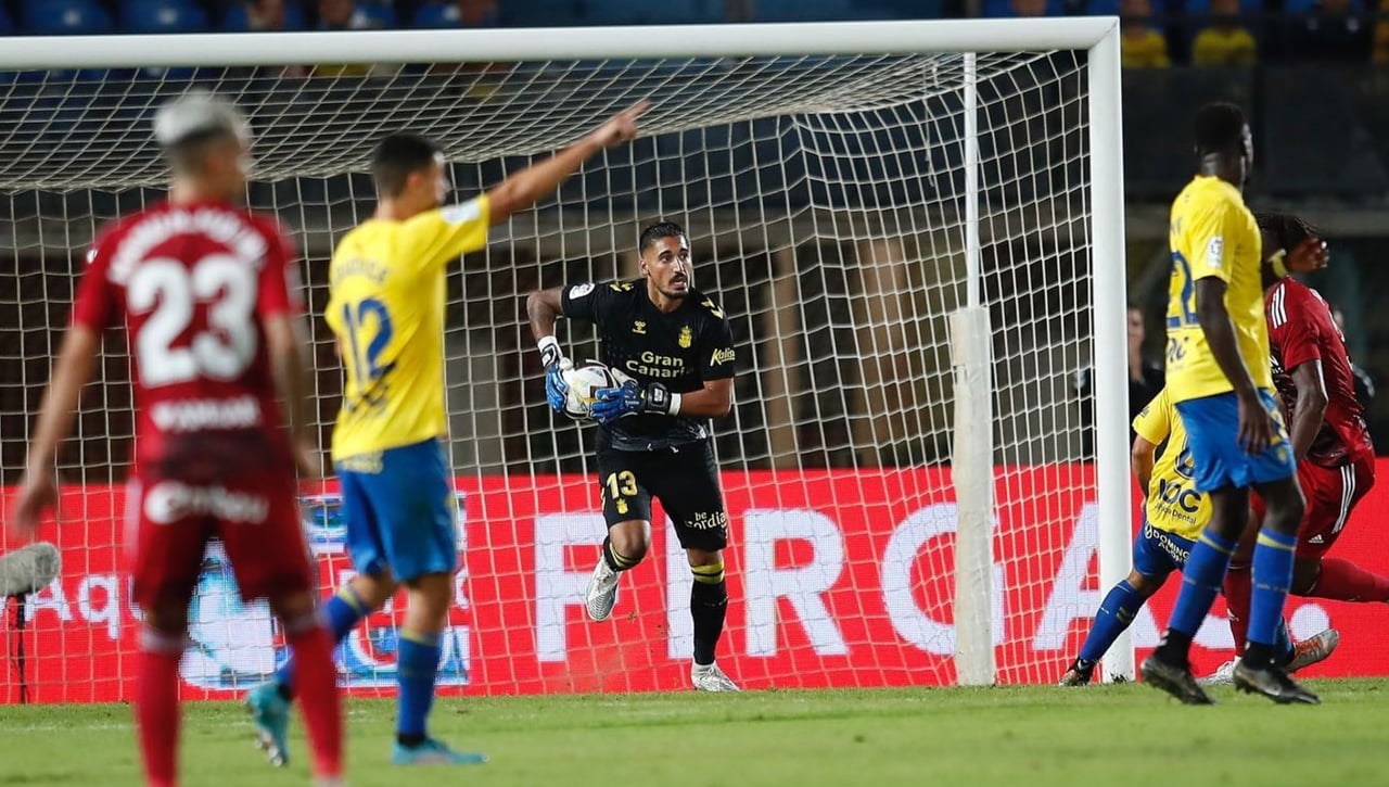 Llega la ansiada 'fumata verdiblanca' por Álvaro Valles