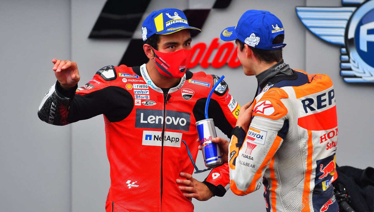 De ser piloto oficial de Ducati en MotoGP a la moto ganadora del Mundial de Superbikes