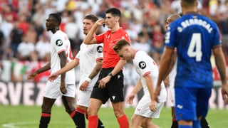 Busquets Ferrer: un árbitro talismán, pese al pésimo recuerdo reciente, contra un Rayo idóneo para despertar