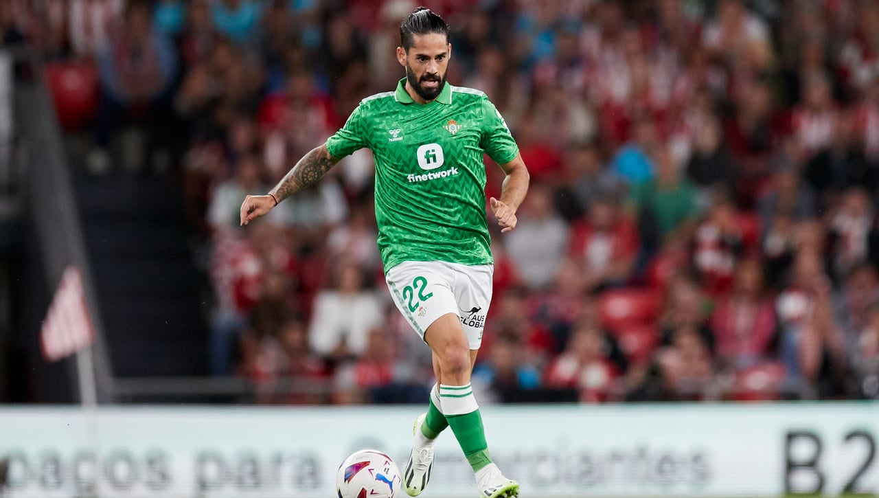 Pellegrini no se muerde la lengua con el árbitro e Isco prefiere hacer autocrítica