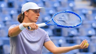 Swiatek le da el primer aviso a Sabalenka