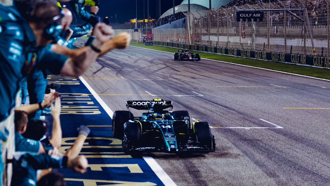 AlphaTauri también ataca al Aston Martin de Alonso