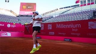 La gran promesa del tenis mundial se lleva otro golpe en Portugal