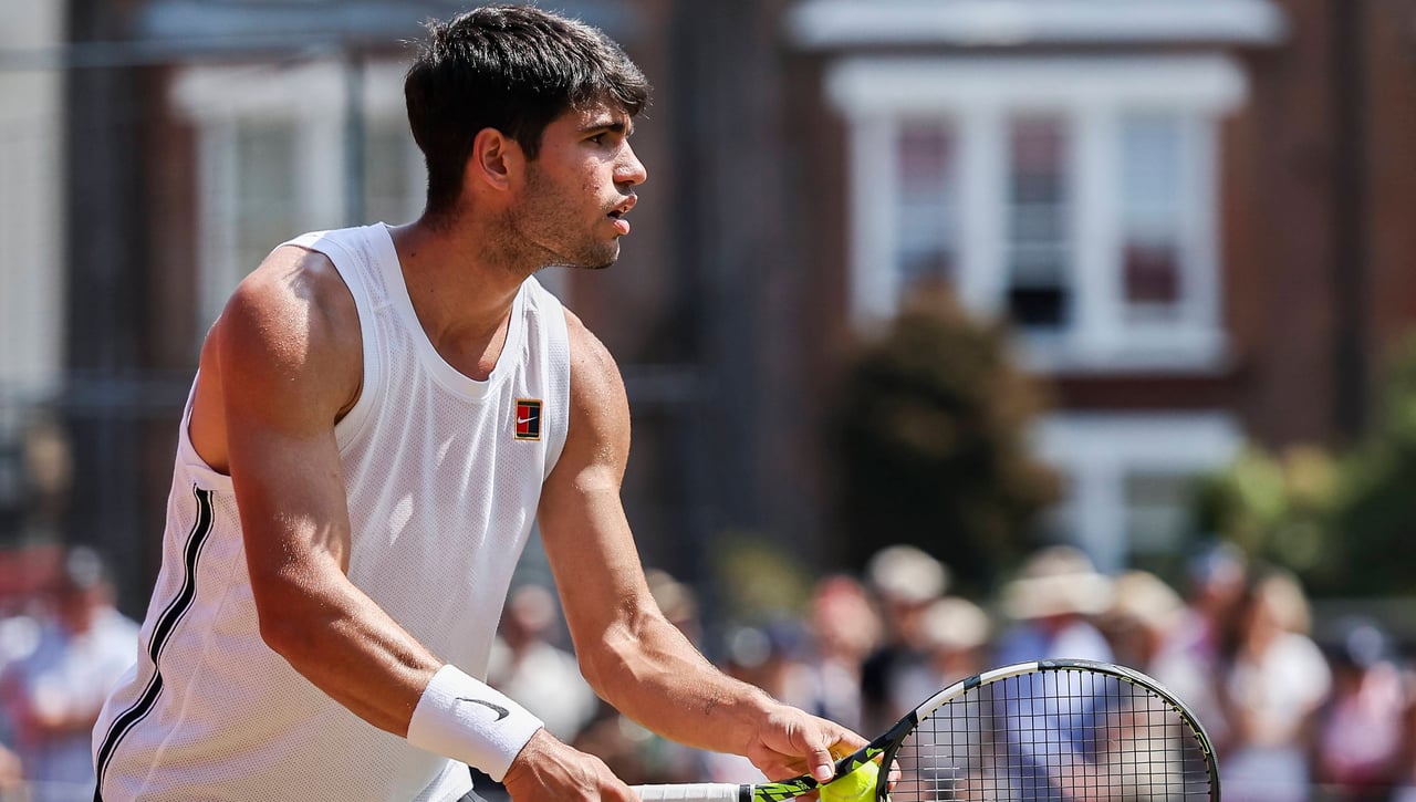 Otro problema para Carlos Alcaraz ante Bautista