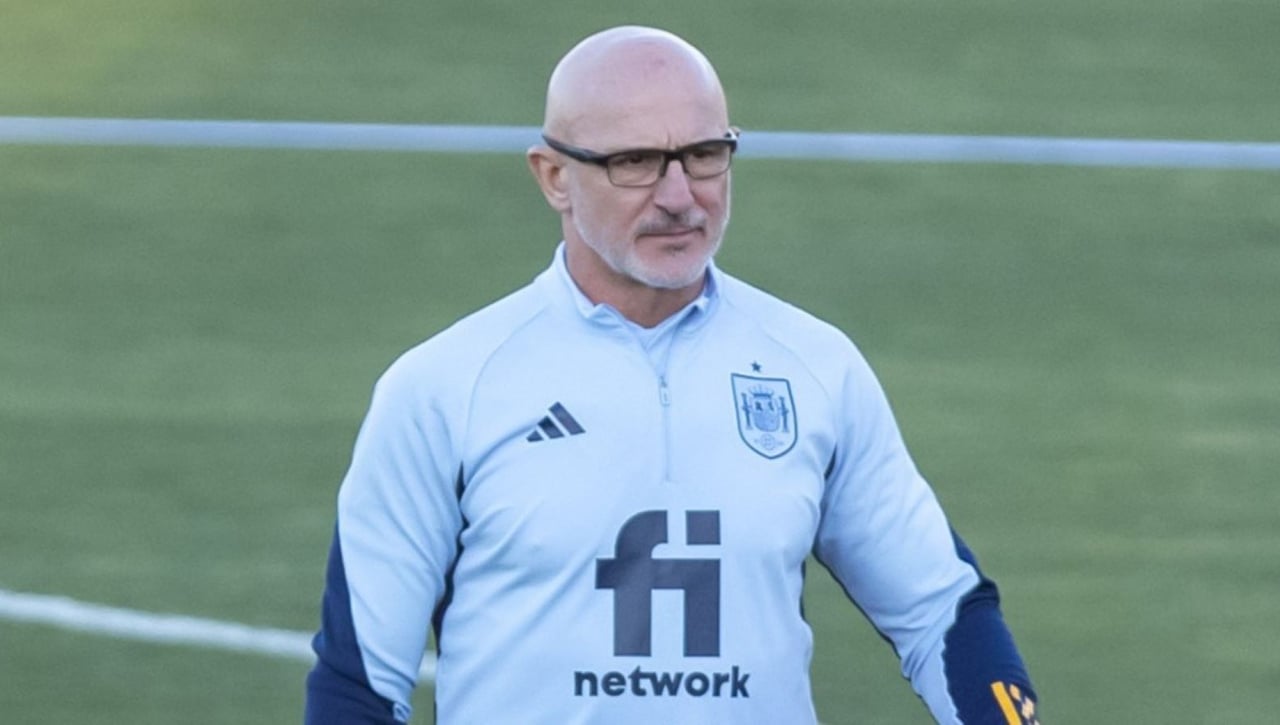 El primer lío que ha resuelto Luis de la Fuente en España