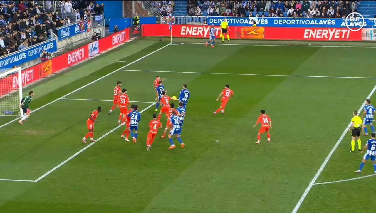 El audio VAR del penalti del Alavés - Real Sociedad: "Estáis de acuerdo, ¿no?"
