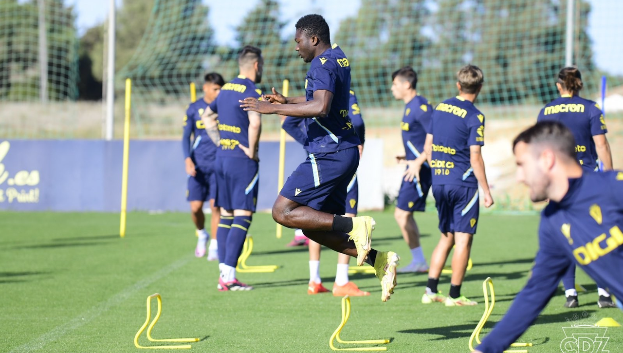 El Nuevo Mirandilla espera éxito de ventas para el Cádiz CF-Sevilla