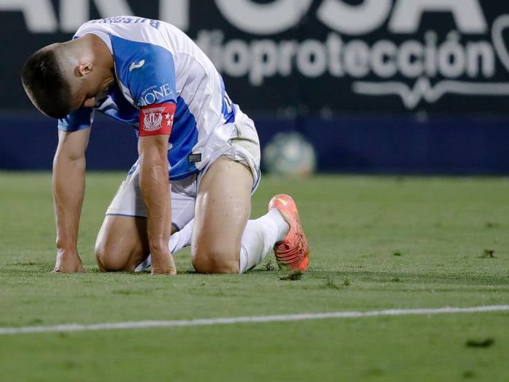 El vestuario del Leganés 'llora' la marcha de Bustinza: "Gracias por todo, capitán"