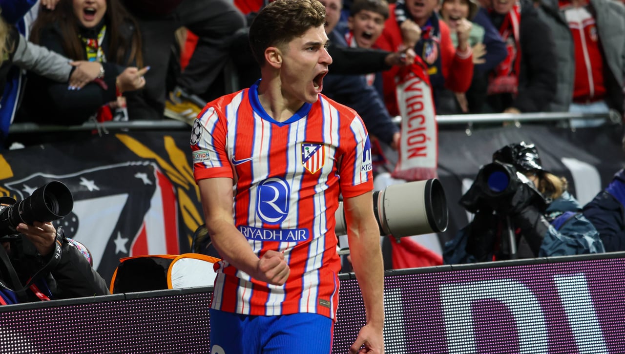 Julián Álvarez, mejor que Vinicius y Raphinha