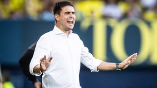 Alessio Lisci valora la baja de Budimir y la "gran duda" con Aimar Oroz ante el Sevilla