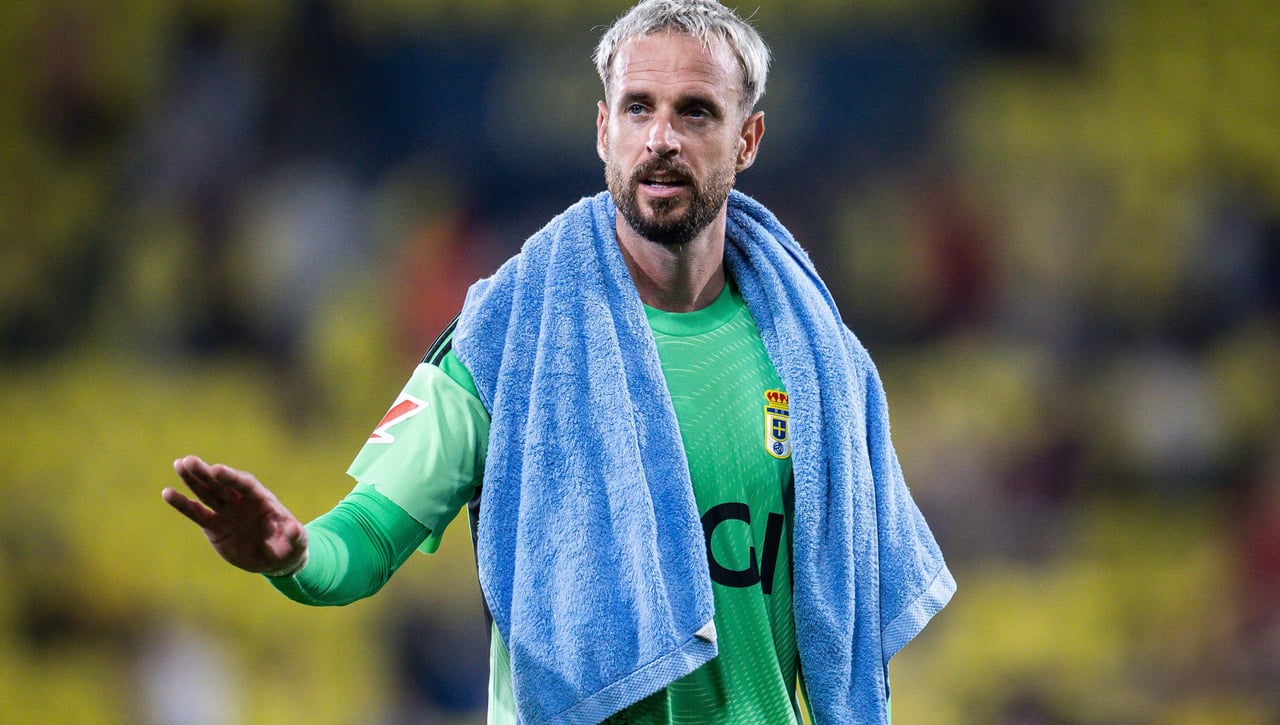 El Oviedo contra las cuerdas