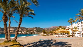La playa andaluza donde te sentirás como en el Caribe