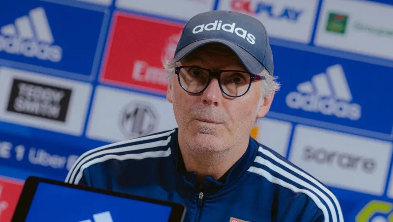 Blanc, harto de las preguntas por Aouar: "¡Te lo he dicho una docena de veces!"