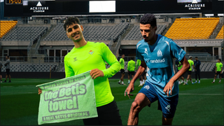 Los movimientos en firme que afectan al futuro de Johnny y Ounahi