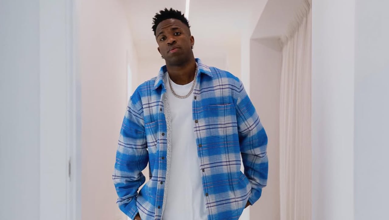 Vinicius se deja ver en el Carnaval de Cádiz