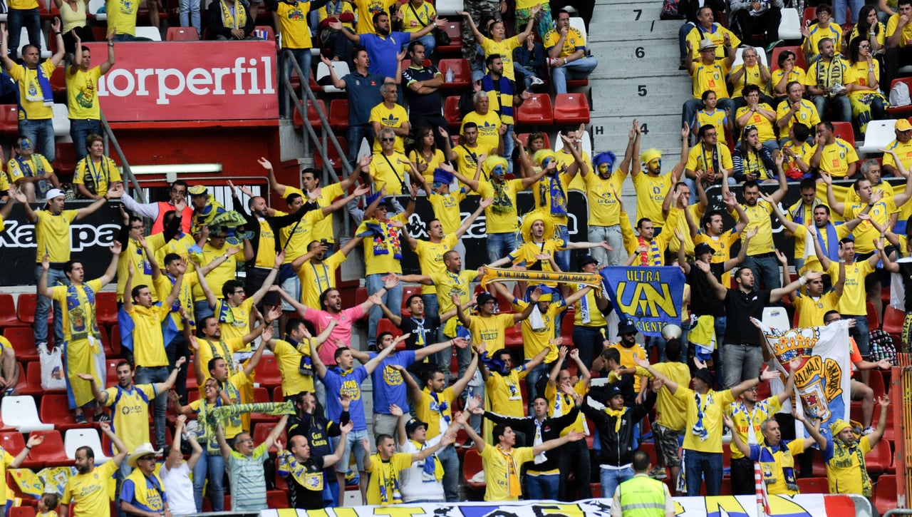 Elevadas multas de Antiviolencia para aficionados de Las Palmas, Tenerife, Sevilla y otros clubes