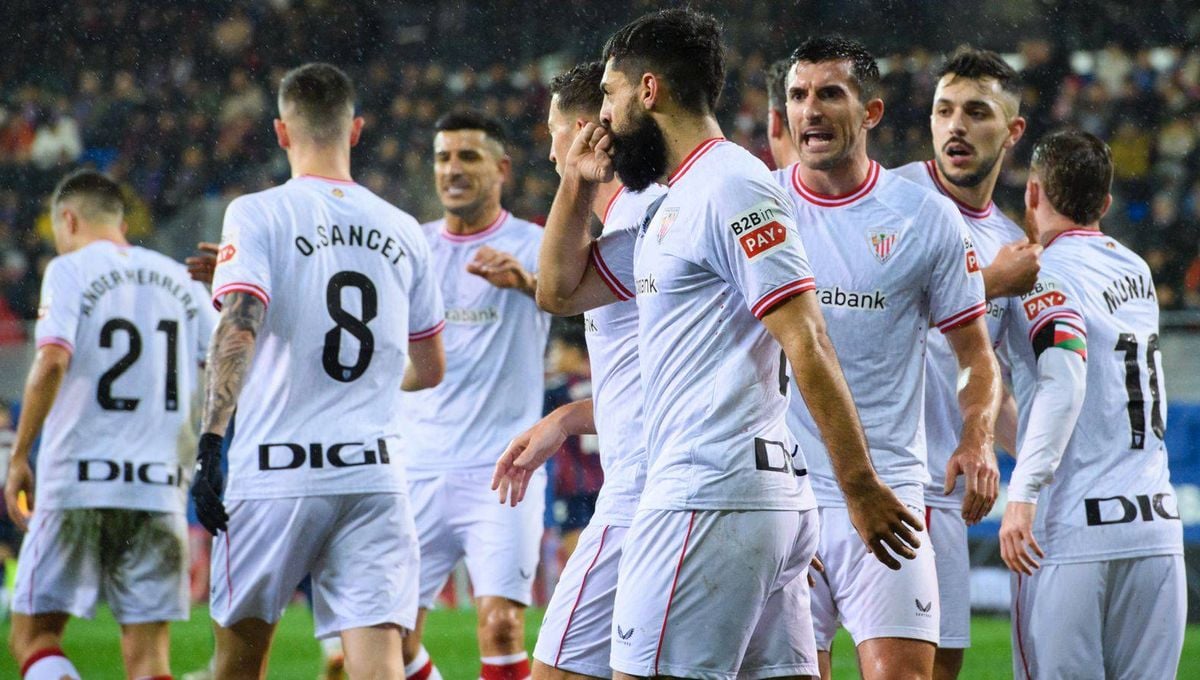 Eibar 0-3 Athletic: Villalibre se va de 'copas' en Ipurua y sella el pase a octavos de final