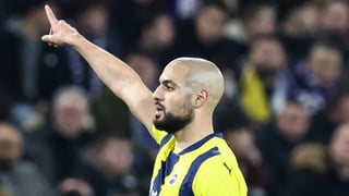 El Sevilla, pendiente de Amrabat mientras anuncia una nueva salida