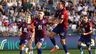 El Eldense sonríe y el Zaragoza es líder en la primera jornada