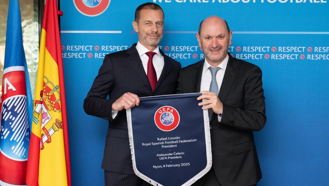 Louzán se reúne con la UEFA con su inhabilitación de fondo