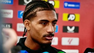 Badé se despide del Sevilla con una promesa: "No es fácil"