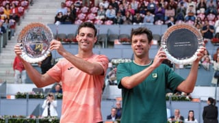 El tenis español conquista el primer título en Roland Garros 