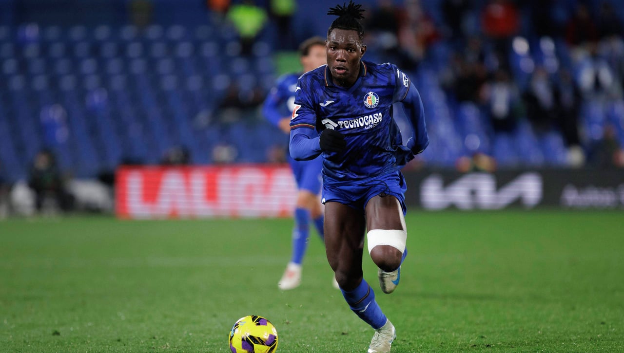 Chrisantus Uche, cuestión de días