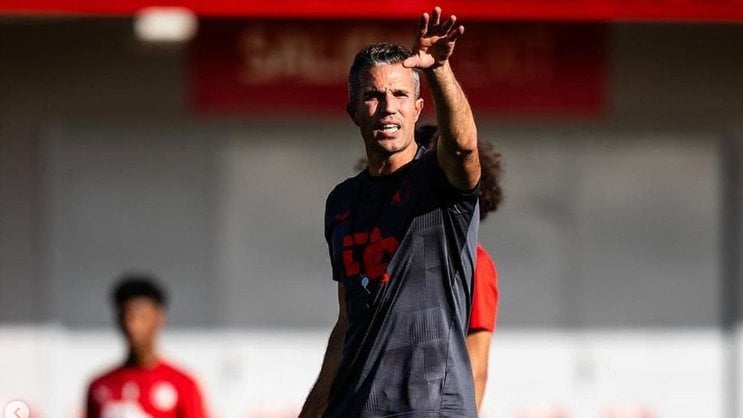 Van Persie, nuevo entrenador