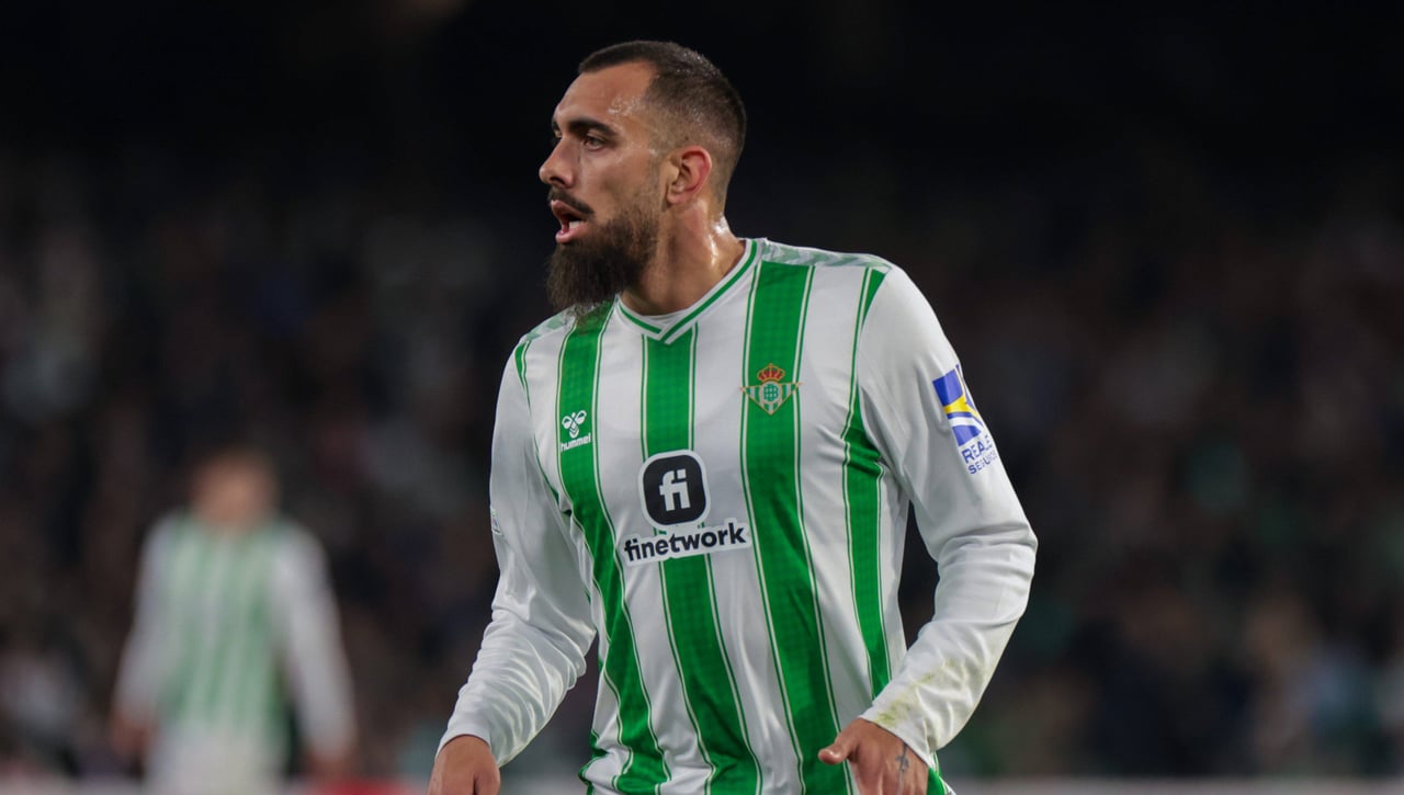 El Celta manda un mensaje a Borja Iglesias y se lamenta con Iker Losada