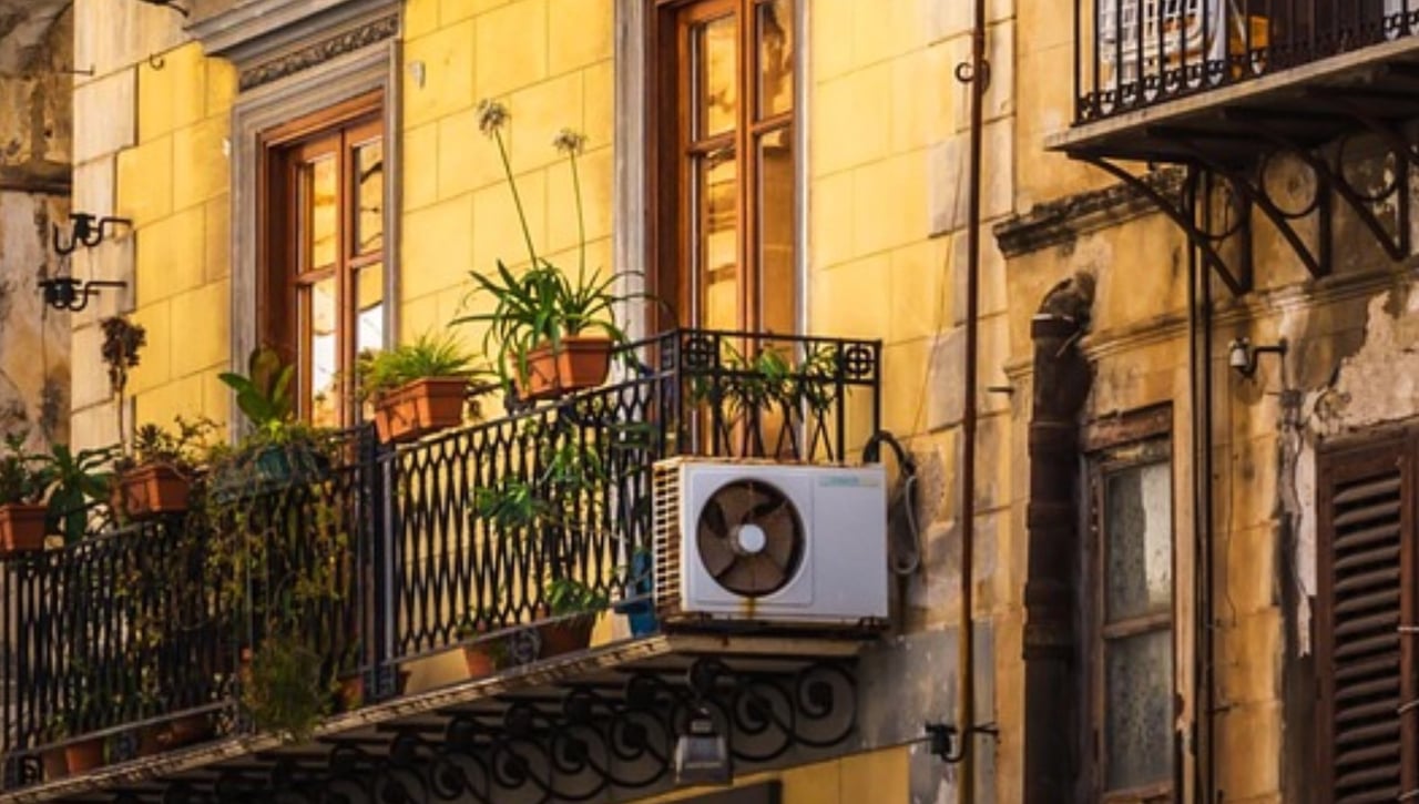 Prohibidos los aire acondicionados por ley: Sevilla y otras ciudades con calor tiemblan