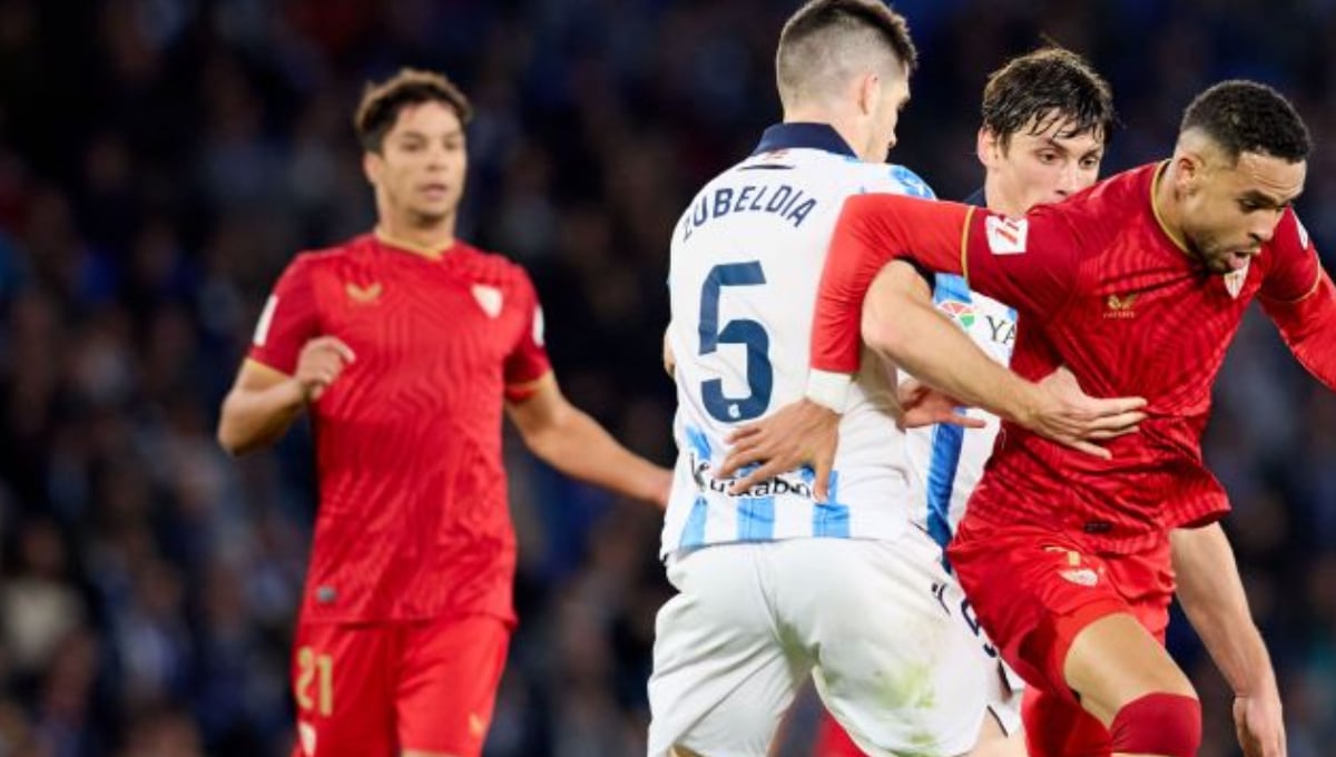 Óliver Torres pone el foco en el "calentón" del vestuario del Sevilla: "Hablamos mucho y hacemos poco..."