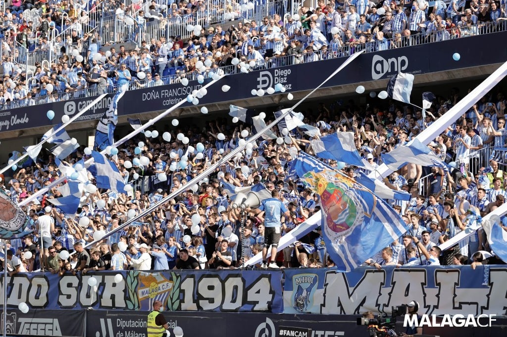 El Málaga presume de afición y compite con Granada y Levante