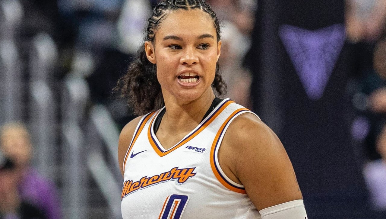 Las Mercury ya esperan rival en la final de la WNBA