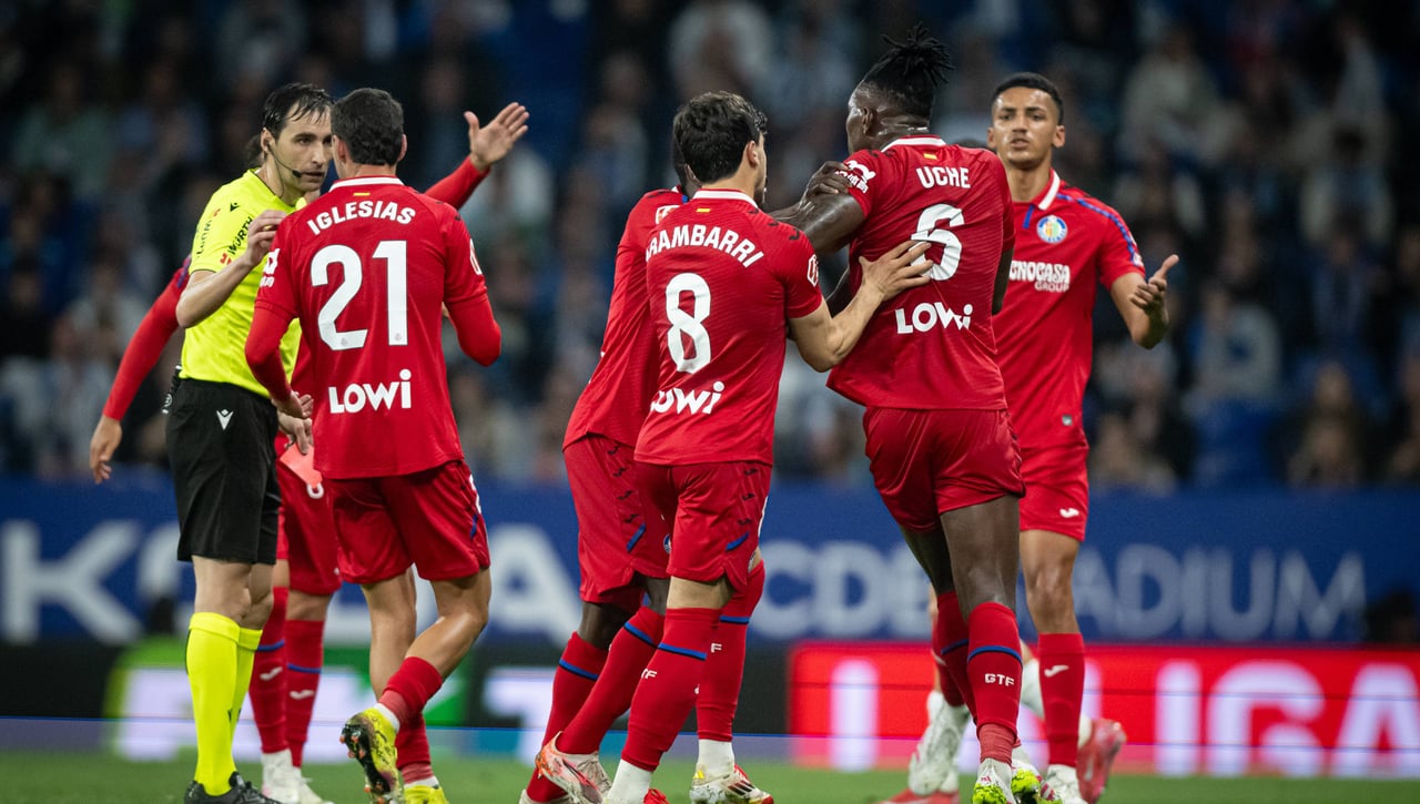 Sonoro portazo a Uche 