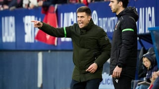 Alessio Lisci no elude la polémica del Osasuna -Villarreal: "No me ha gustado el arbitraje"