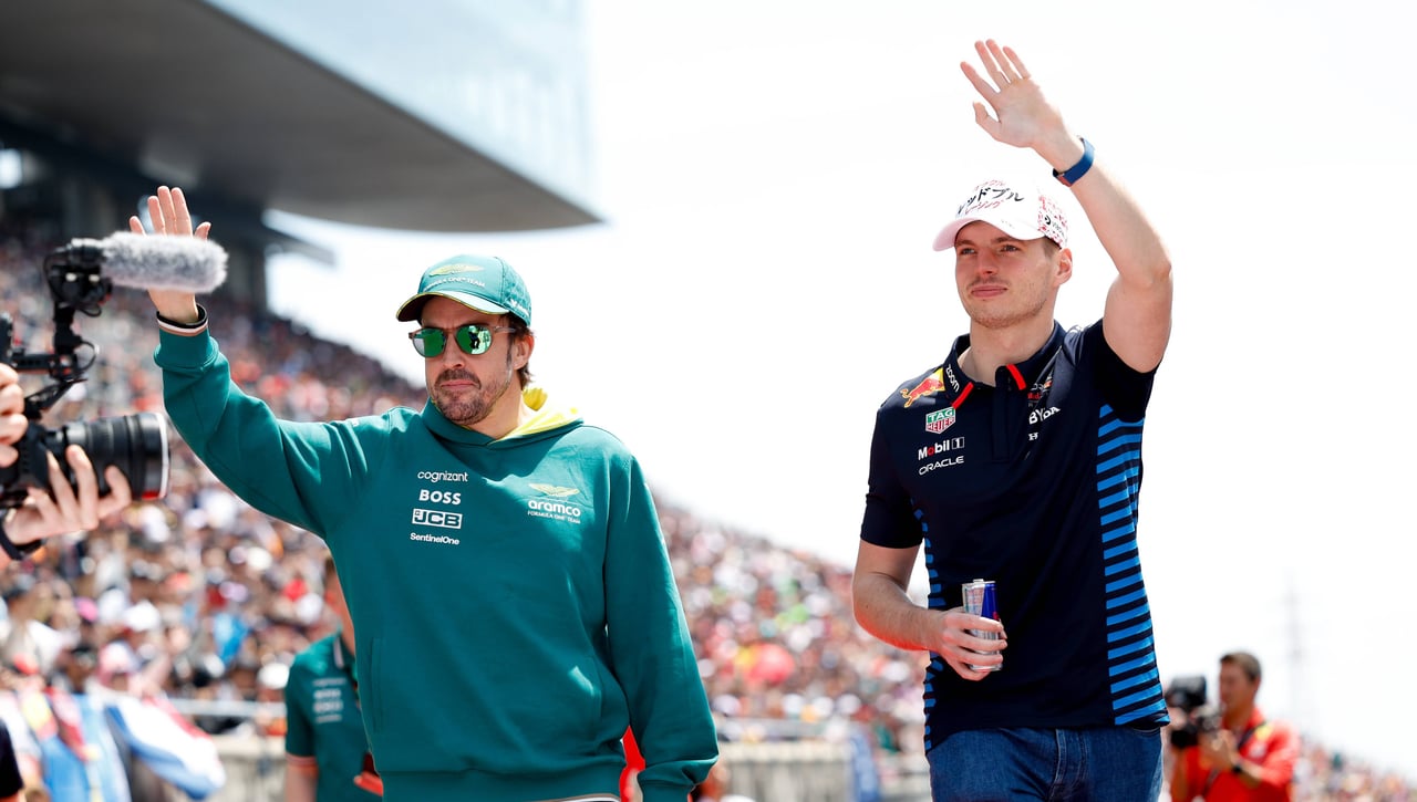 Verstappen muestra su admiración por Fernando Alonso y le coloca entre los cinco mejores pilotos de la historia