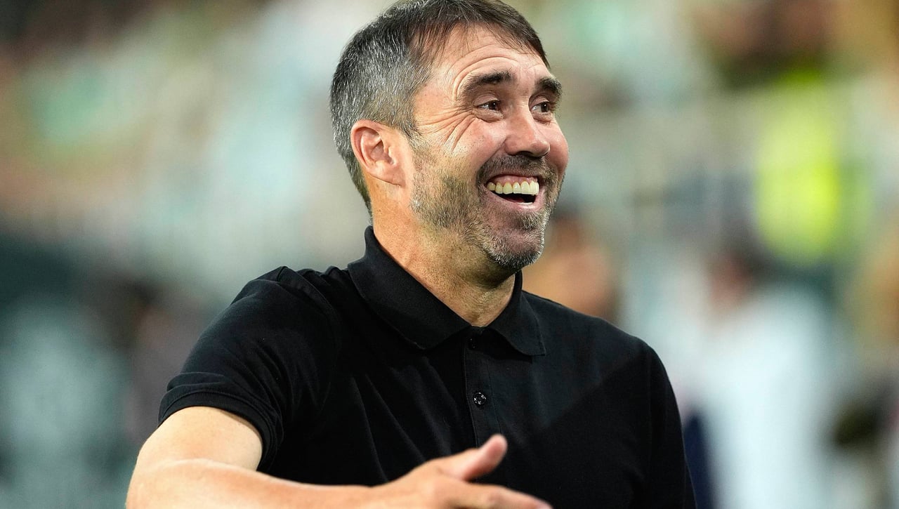 Coudet raja de los árbitros: "¿Cuánto jugamos desde el 90? Si hacemos descuento sobre el descuento igual acabamos jugando muchos más"