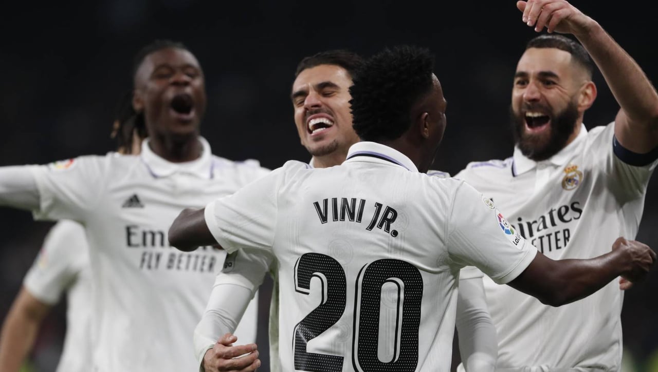 Dani Ceballos tiene una oferta en su mesa del eterno rival