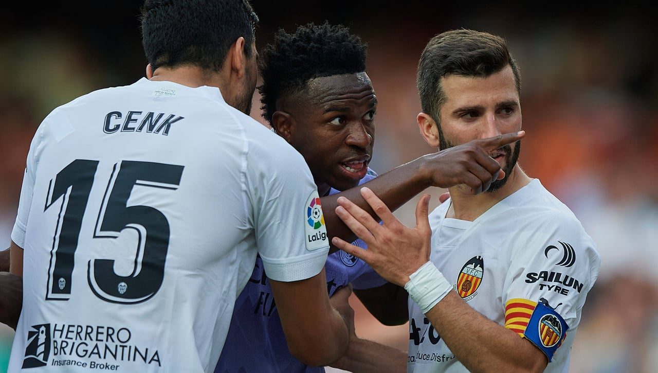 El Valencia podría denunciar el adulterado documental de Vinicius